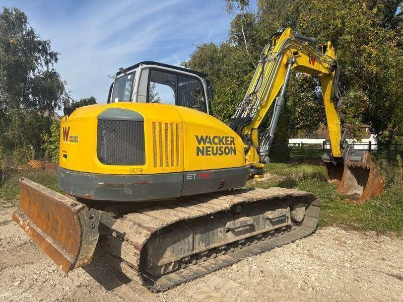 Wacker Neuson ET145 - Lánctalpas kotró: 4 kép. Wacker Neuson ET145 - Lánctalpas kotró: 4 kép.