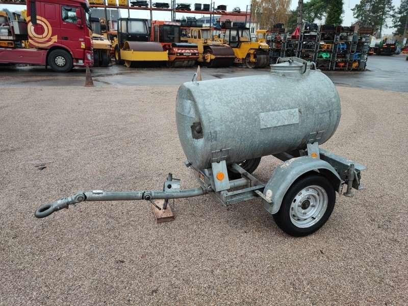 YSM 500 LITRES A EAU - Tartály: 3 kép. YSM 500 LITRES A EAU - Tartály: 3 kép.