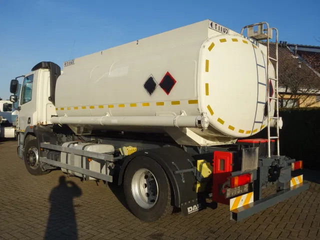 DAF CF 360 13000 LITER MANUAL GEARBOX EURO5 - Tartályos teherautó: 3 kép. DAF CF 360 13000 LITER MANUAL GEARBOX EURO5 - Tartályos teherautó: 3 kép.