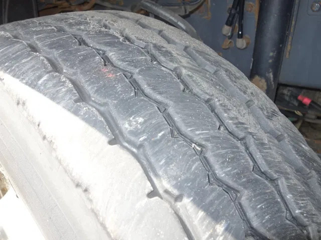 DAF CF 360 6X4 MANUAL GEAR STEELSPRINGS 18,5 TON PALFINKER - Platós teherautó, Darus autó: 5 kép. DAF CF 360 6X4 MANUAL GEAR STEELSPRINGS 18,5 TON PALFINKER - Platós teherautó, Darus autó: 5 kép.