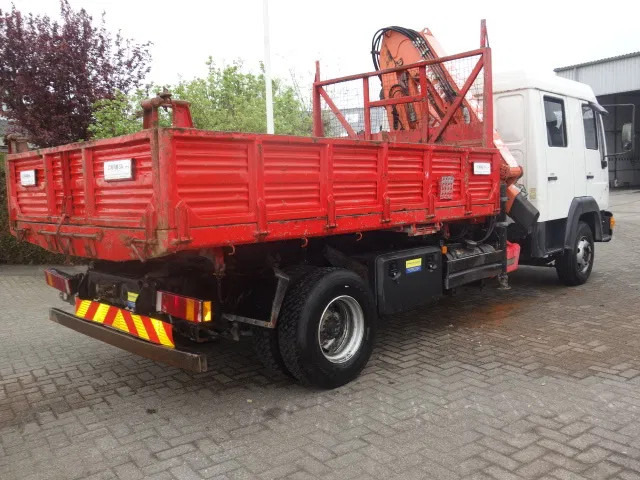 MAN 12.224 DC,8,5 TON ATLAS KRAAN,KIPPER,MANUAL POMP - Billenőplatós teherautó, Darus autó: 4 kép. MAN 12.224 DC,8,5 TON ATLAS KRAAN,KIPPER,MANUAL POMP - Billenőplatós teherautó, Darus autó: 4 kép.
