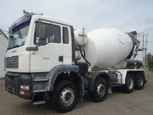 MAN TGA 35.360 8X4 MIXER STEEL SPRINGS BIG AXELS MANUAL FEUL POMP - Betonmixer: 2 kép. MAN TGA 35.360 8X4 MIXER STEEL SPRINGS BIG AXELS MANUAL FEUL POMP - Betonmixer: 2 kép.