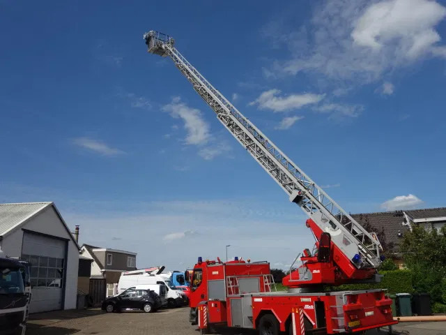 DAF LF 250 METZ 30 meter - Teherautó: 1 kép. DAF LF 250 METZ 30 meter - Teherautó: 1 kép.