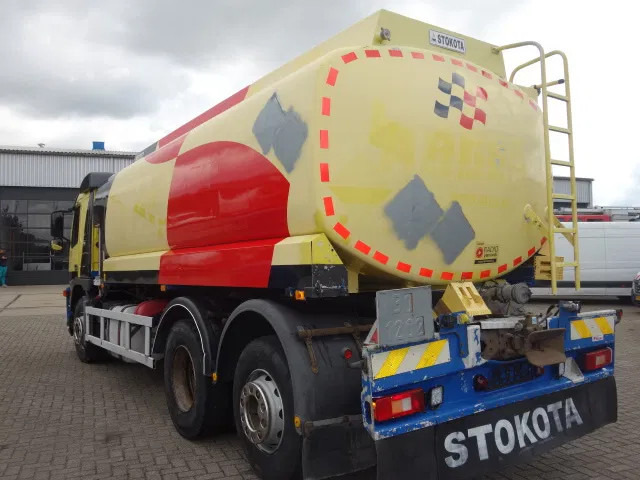 Tartályos teherautó Volvo FM 12 18500liter tank,AIRCO,MANUAL GEARBOX: 8 kép.