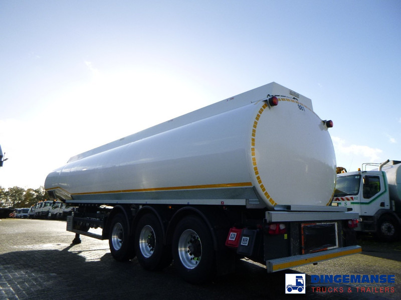 COBO Fuel tank alu 44.7 m3 / 6 comp - Tartályos félpótkocsi: 3 kép. COBO Fuel tank alu 44.7 m3 / 6 comp - Tartályos félpótkocsi: 3 kép.