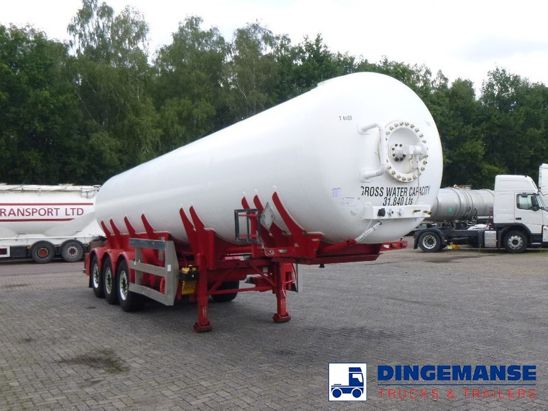 Clayton Gas tank steel 31.8 m3 (low pressure 10 bar) - Tartályos félpótkocsi: 2 kép. Clayton Gas tank steel 31.8 m3 (low pressure 10 bar) - Tartályos félpótkocsi: 2 kép.