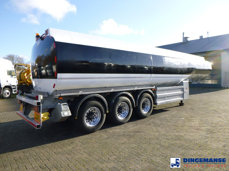Crane Fruehauf Fuel tank alu 40.4 m3 / 6 comp - Tartályos félpótkocsi: 4 kép. Crane Fruehauf Fuel tank alu 40.4 m3 / 6 comp - Tartályos félpótkocsi: 4 kép.