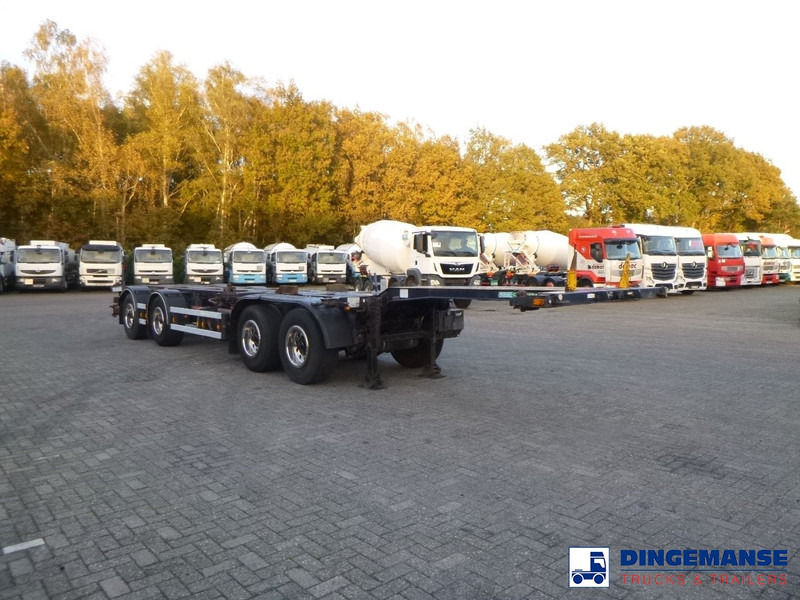 D-Tec 4-axle container combi trailer (2 + 2 axles) - Cserefelépítményes teherautó: 2 kép. D-Tec 4-axle container combi trailer (2 + 2 axles) - Cserefelépítményes teherautó: 2 kép.
