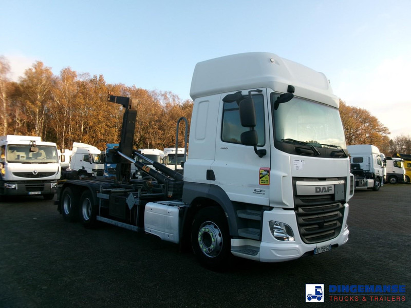 DAF CF 460 6x2 Euro 6 Hyva container hook 20 t - Horgos rakodó teherautó: 2 kép. DAF CF 460 6x2 Euro 6 Hyva container hook 20 t - Horgos rakodó teherautó: 2 kép.