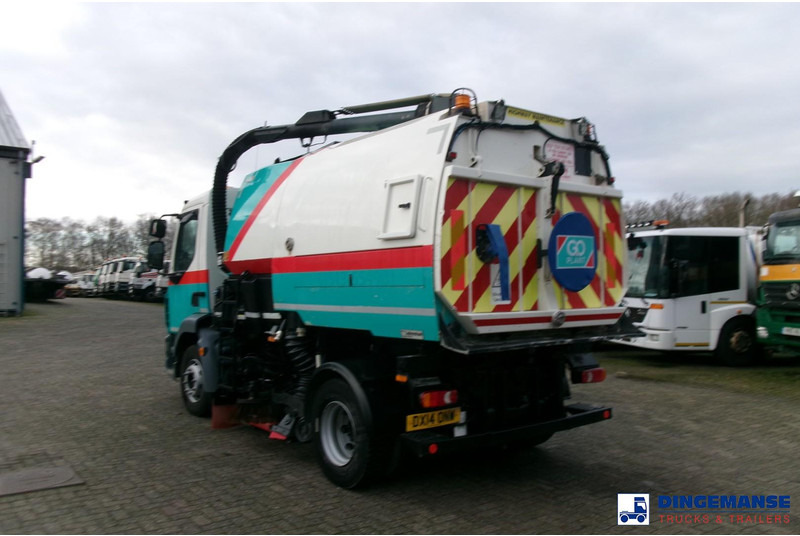 DAF LF 55.220 4X2 Johnston street sweeper - Utcaseprő gép: 3 kép. DAF LF 55.220 4X2 Johnston street sweeper - Utcaseprő gép: 3 kép.