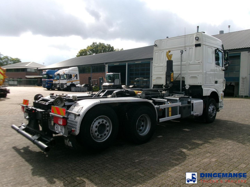 DAF XF 480 FAN 6x2 Hyva container hook 20 t - Horgos rakodó teherautó: 3 kép. DAF XF 480 FAN 6x2 Hyva container hook 20 t - Horgos rakodó teherautó: 3 kép.
