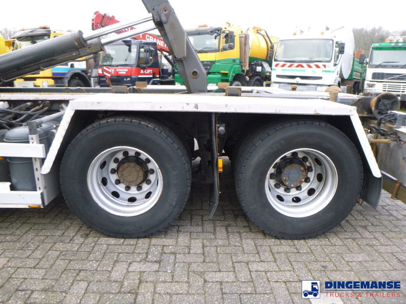 DAF XF 530 6x2 Euro 6 VDL container hook - Horgos rakodó teherautó: 5 kép. DAF XF 530 6x2 Euro 6 VDL container hook - Horgos rakodó teherautó: 5 kép.