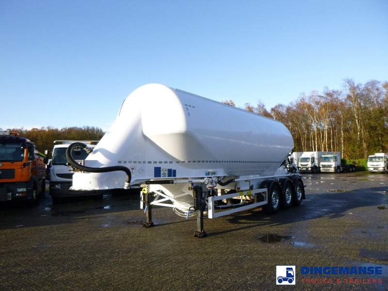 Feldbinder Powder tank alu 36 m3 / 1 comp - Tartályos félpótkocsi: 1 kép. Feldbinder Powder tank alu 36 m3 / 1 comp - Tartályos félpótkocsi: 1 kép.