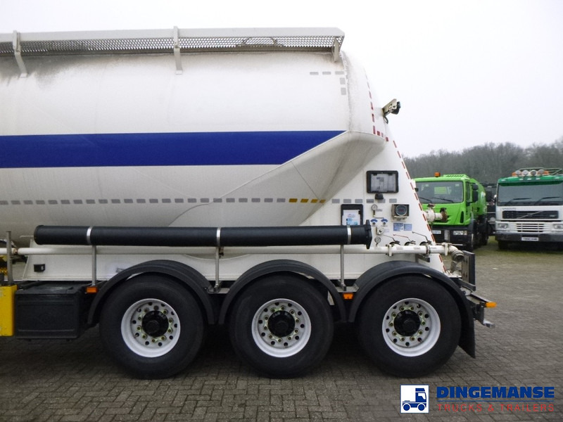 Feldbinder Powder tank alu 36 m3 / 1 comp - Tartályos félpótkocsi: 5 kép. Feldbinder Powder tank alu 36 m3 / 1 comp - Tartályos félpótkocsi: 5 kép.