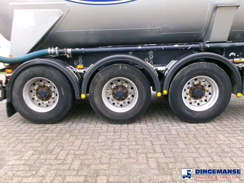 Feldbinder Powder tank alu 38 m3 (tipping) lízing Feldbinder Powder tank alu 38 m3 (tipping): 11 kép. Feldbinder Powder tank alu 38 m3 (tipping) lízing Feldbinder Powder tank alu 38 m3 (tipping): 11 kép.