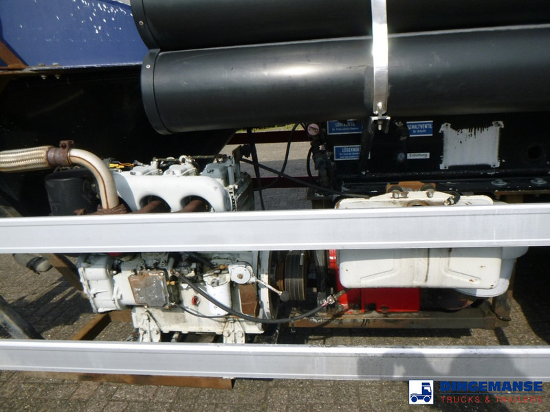 Tartályos félpótkocsi Feldbinder Powder tank alu 40 m3 / 1 comp + compressor: 18 kép.