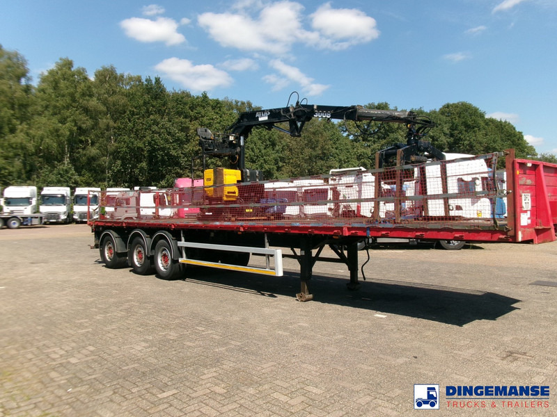 Fruehauf 3-axle platform trailer + Atlas 3008 crane - Platós félpótkocsi: 2 kép. Fruehauf 3-axle platform trailer + Atlas 3008 crane - Platós félpótkocsi: 2 kép.