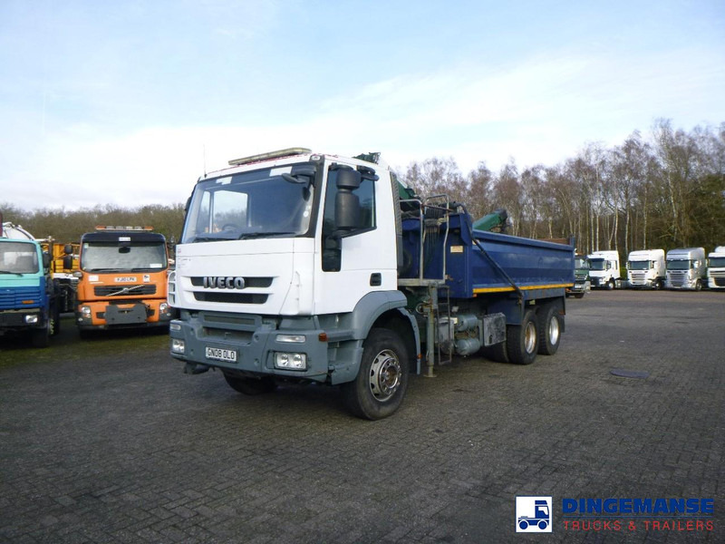 Iveco AD260T33 6X4 RHD tipper + HMF crane - Darus autó: 5 kép. Iveco AD260T33 6X4 RHD tipper + HMF crane - Darus autó: 5 kép.