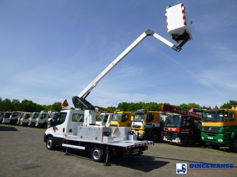 Iveco Daily 35-140 4x2 Euro 6 Klubb K26 manlift - Emelő: 3 kép. Iveco Daily 35-140 4x2 Euro 6 Klubb K26 manlift - Emelő: 3 kép.