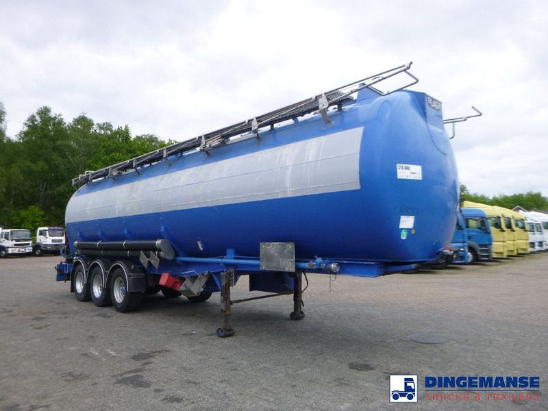 LAG Powder tank alu 55 m3 (tipping) + ADR - Tartályos félpótkocsi: 2 kép. LAG Powder tank alu 55 m3 (tipping) + ADR - Tartályos félpótkocsi: 2 kép.
