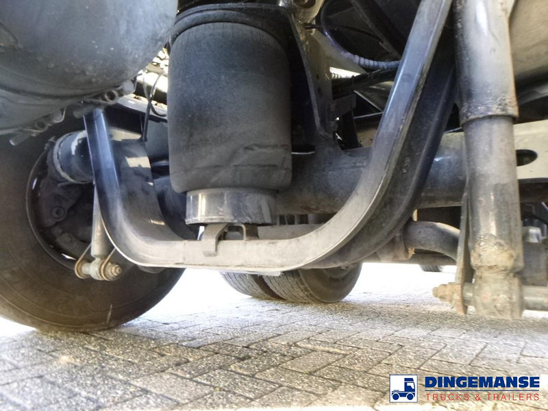 MAN TGM 26.340 6X2 RHD fuel tank 21 m3 / 5 comp - Tartályos teherautó: 5 kép. MAN TGM 26.340 6X2 RHD fuel tank 21 m3 / 5 comp - Tartályos teherautó: 5 kép.