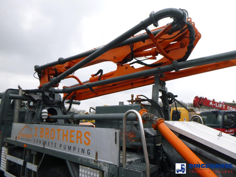 Mercedes-Benz Atego 1823 4x2 Putzmeister concrete pump 16 m - Stabil betonszivattyú: 5 kép. Mercedes-Benz Atego 1823 4x2 Putzmeister concrete pump 16 m - Stabil betonszivattyú: 5 kép.