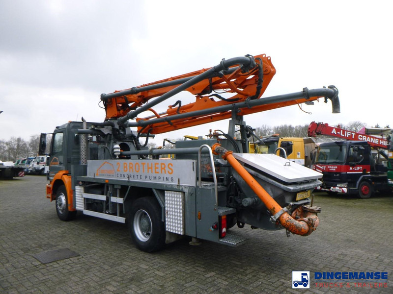Mercedes-Benz Atego 1823 4x2 Putzmeister concrete pump 16 m - Stabil betonszivattyú: 3 kép. Mercedes-Benz Atego 1823 4x2 Putzmeister concrete pump 16 m - Stabil betonszivattyú: 3 kép.