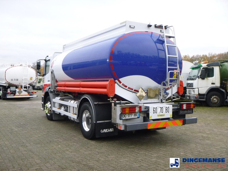 Mercedes-Benz Axor 1824 4x2 fuel tank 14.2 m3 / 4 comp - Tartályos teherautó: 4 kép. Mercedes-Benz Axor 1824 4x2 fuel tank 14.2 m3 / 4 comp - Tartályos teherautó: 4 kép.