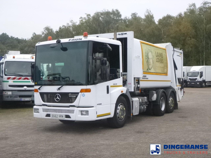 Mercedes-Benz Econic 2629 6x2 RHD Faun Variopress refuse truck - Szemetesautó: 1 kép. Mercedes-Benz Econic 2629 6x2 RHD Faun Variopress refuse truck - Szemetesautó: 1 kép.