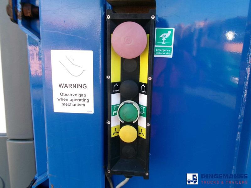 Mercedes-Benz Econic 2630 6x2 RHD Heil refuse truck lízing Mercedes-Benz Econic 2630 6x2 RHD Heil refuse truck: 13 kép. Mercedes-Benz Econic 2630 6x2 RHD Heil refuse truck lízing Mercedes-Benz Econic 2630 6x2 RHD Heil refuse truck: 13 kép.