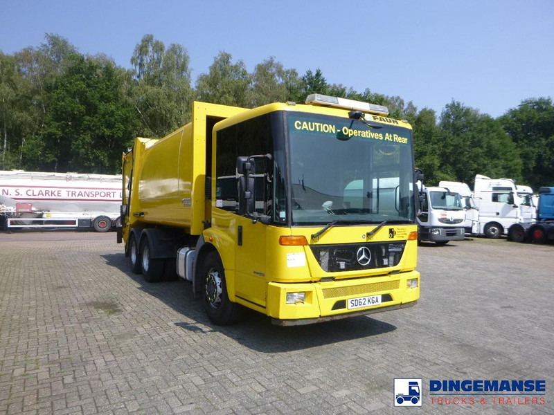 Mercedes-Benz Econic 2633 6x4 RHD Euro 5 EEV Faun Variopress refuse truck - Szemetesautó: 2 kép. Mercedes-Benz Econic 2633 6x4 RHD Euro 5 EEV Faun Variopress refuse truck - Szemetesautó: 2 kép.