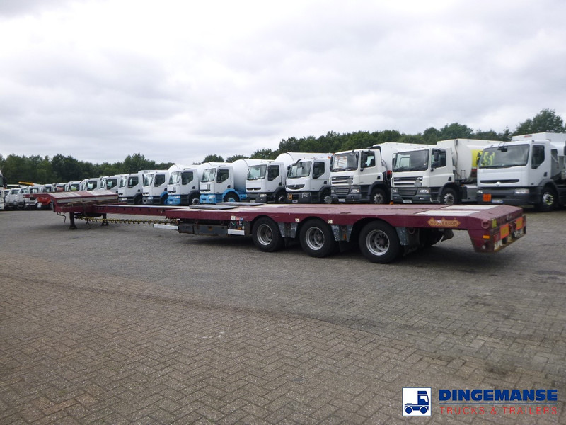Nooteboom 3-axle semi-lowbed trailer extendable 14.5 m + ramps - Félpótkocsi mélybölcsős: 3 kép. Nooteboom 3-axle semi-lowbed trailer extendable 14.5 m + ramps - Félpótkocsi mélybölcsős: 3 kép.