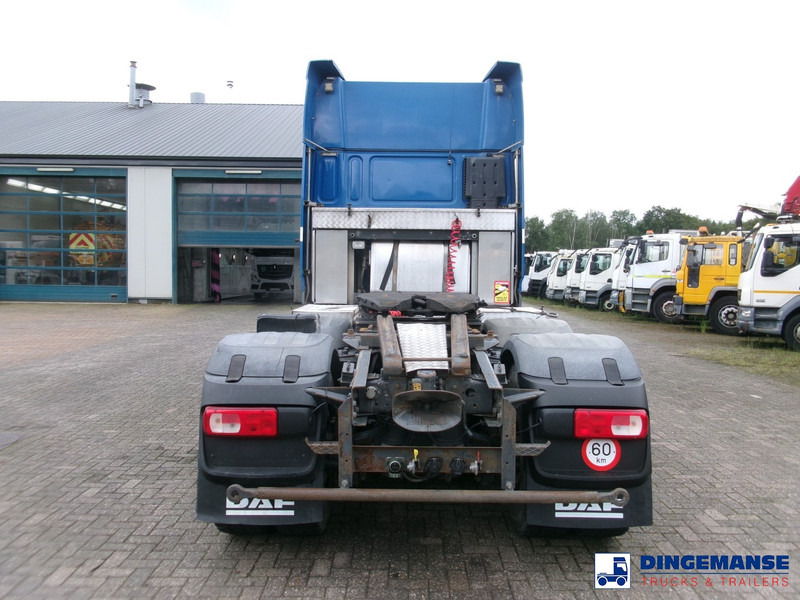 DAF XF 105.510 6X4 manual gearbox + hydraulics - Nyergesvontató: 5 kép. DAF XF 105.510 6X4 manual gearbox + hydraulics - Nyergesvontató: 5 kép.