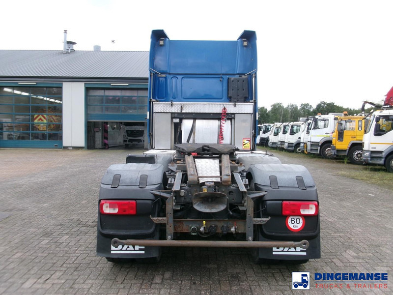 DAF XF 105.510 6X4 manual gearbox + hydraulics - Nyergesvontató: 5 kép. DAF XF 105.510 6X4 manual gearbox + hydraulics - Nyergesvontató: 5 kép.