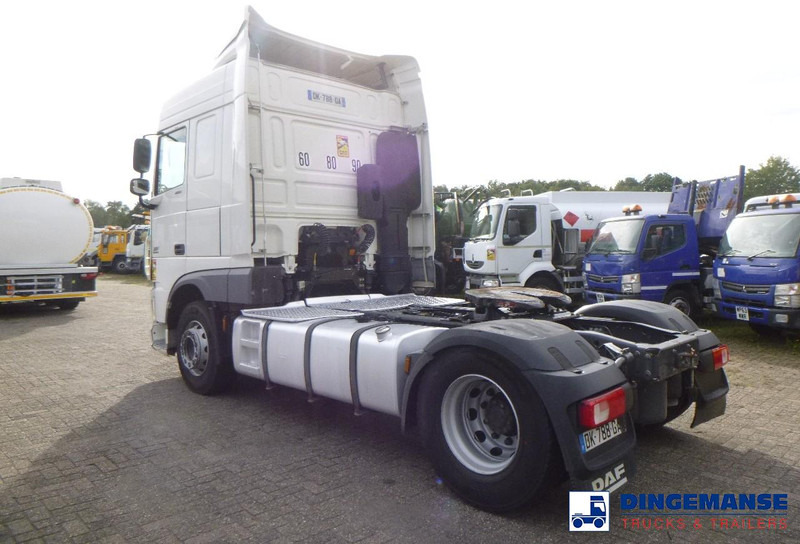 DAF XF 460 4x2 Euro 6 - Nyergesvontató: 3 kép. DAF XF 460 4x2 Euro 6 - Nyergesvontató: 3 kép.