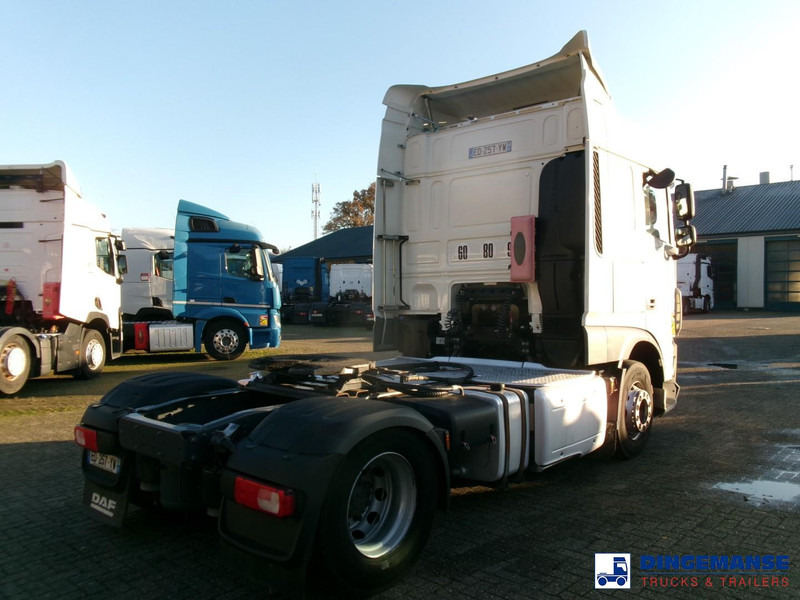 DAF XF 460 4x2 Euro 6 + Hydraulics - Nyergesvontató: 4 kép. DAF XF 460 4x2 Euro 6 + Hydraulics - Nyergesvontató: 4 kép.