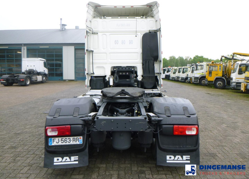 DAF XF 480 4X2 Euro 6 - Nyergesvontató: 5 kép. DAF XF 480 4X2 Euro 6 - Nyergesvontató: 5 kép.