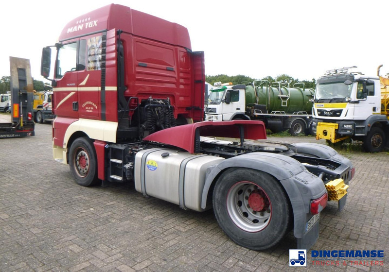 MAN TGX 18.500 4x2 + Retarder - Nyergesvontató: 3 kép. MAN TGX 18.500 4x2 + Retarder - Nyergesvontató: 3 kép.