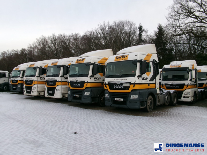 MAN TGX 26.460 6X2 RHD Euro 6 - Nyergesvontató: 1 kép. MAN TGX 26.460 6X2 RHD Euro 6 - Nyergesvontató: 1 kép.