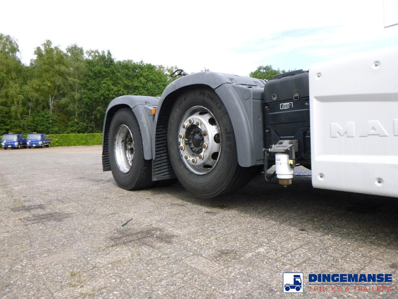 MAN TGX 26.480 6x2 Euro 6 RHD - Nyergesvontató: 5 kép. MAN TGX 26.480 6x2 Euro 6 RHD - Nyergesvontató: 5 kép.