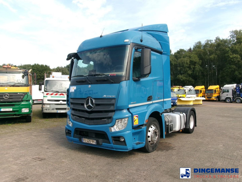 Mercedes-Benz Actros 1843 4x2 Euro 6 / ADR 07/08/2023 - Nyergesvontató: 1 kép. Mercedes-Benz Actros 1843 4x2 Euro 6 / ADR 07/08/2023 - Nyergesvontató: 1 kép.
