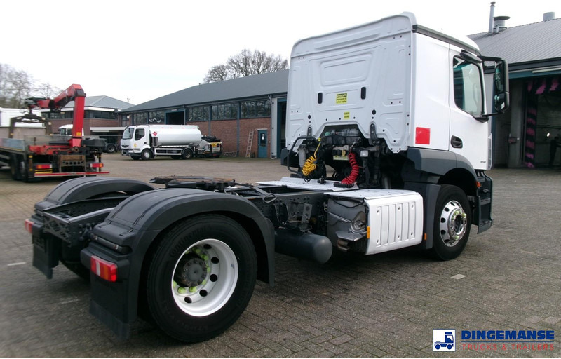 Mercedes-Benz Actros 1843 4x2 Euro 6 / ADR + PTO - Nyergesvontató: 3 kép. Mercedes-Benz Actros 1843 4x2 Euro 6 / ADR + PTO - Nyergesvontató: 3 kép.