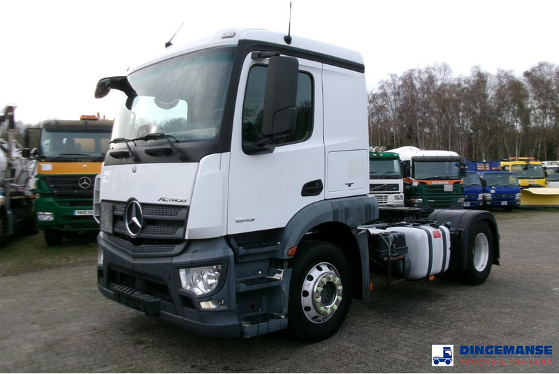 Mercedes-Benz Actros 1843 4x2 Euro 6 / ADR + PTO - Nyergesvontató: 1 kép. Mercedes-Benz Actros 1843 4x2 Euro 6 / ADR + PTO - Nyergesvontató: 1 kép.