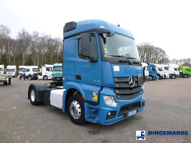 Mercedes-Benz Actros 1843 4x2 Euro 6 + PTO + ADR - Nyergesvontató: 2 kép. Mercedes-Benz Actros 1843 4x2 Euro 6 + PTO + ADR - Nyergesvontató: 2 kép.