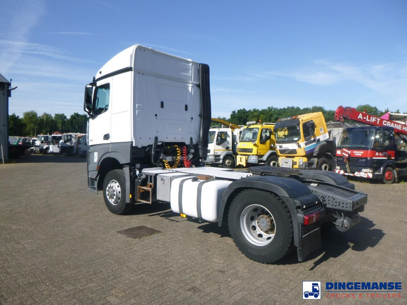 Mercedes-Benz Arocs 1946 4x4 hydrodrive Euro 6 + hydraulics - Nyergesvontató: 3 kép. Mercedes-Benz Arocs 1946 4x4 hydrodrive Euro 6 + hydraulics - Nyergesvontató: 3 kép.