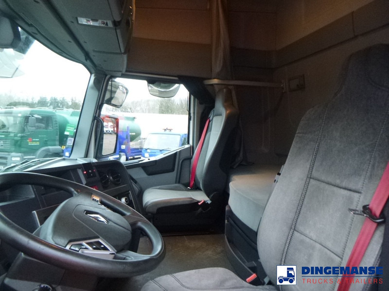 Interior photo 1: Renault T 460 4x2 Euro 6 + ADR lízing Renault T 460 4x2 Euro 6 + ADR