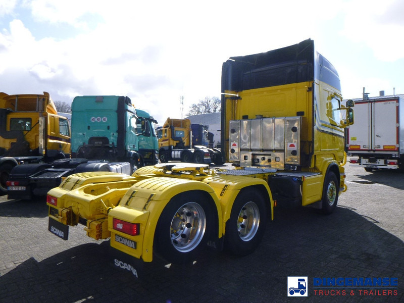 Scania R 730 6X2 E6 ADR + Ret. Hydraulics 2e pto - Nyergesvontató: 4 kép. Scania R 730 6X2 E6 ADR + Ret. Hydraulics 2e pto - Nyergesvontató: 4 kép.