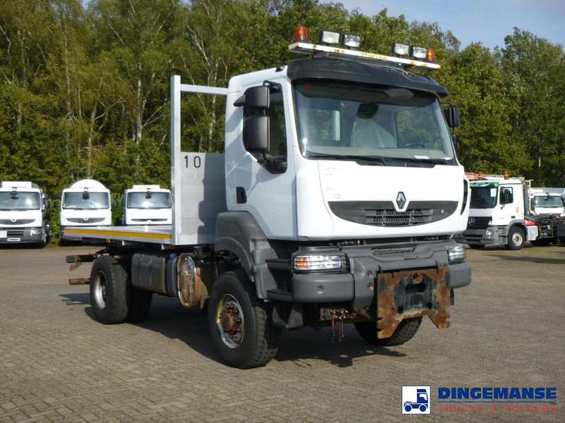 Renault Kerax 380 DXI 4x4 Euro 5 + Hydraulics - Platós teherautó: 2 kép. Renault Kerax 380 DXI 4x4 Euro 5 + Hydraulics - Platós teherautó: 2 kép.