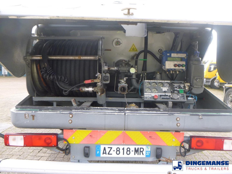 Renault Premium 270.19 dxi 4x2 gas tank 19.6 m3 - Tartályos teherautó: 5 kép. Renault Premium 270.19 dxi 4x2 gas tank 19.6 m3 - Tartályos teherautó: 5 kép.