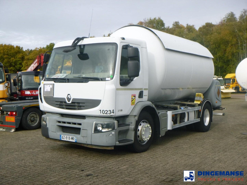 Renault Premium 270.19 dxi 4x2 gas tank 19.6 m3 - Tartályos teherautó: 1 kép. Renault Premium 270.19 dxi 4x2 gas tank 19.6 m3 - Tartályos teherautó: 1 kép.